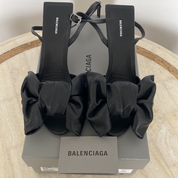 BALENCIAGA fabulously square knife bow heels, size 37 - Picture 10 of 11